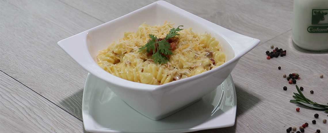 PASTA EN SALSA AL ROMERO